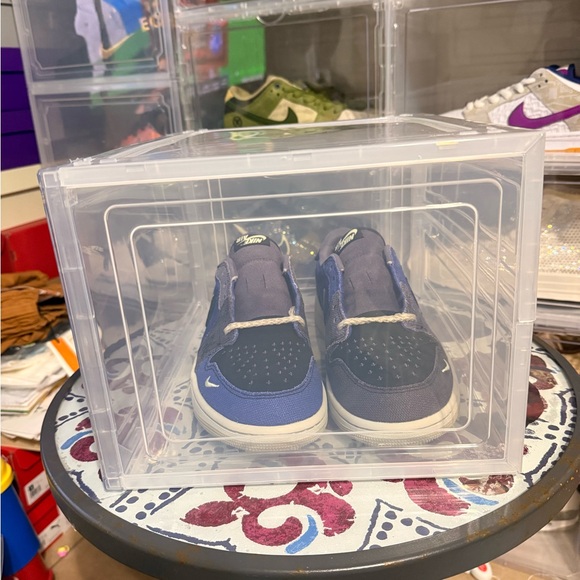 Clear Storage Box - Picture 5 of 8